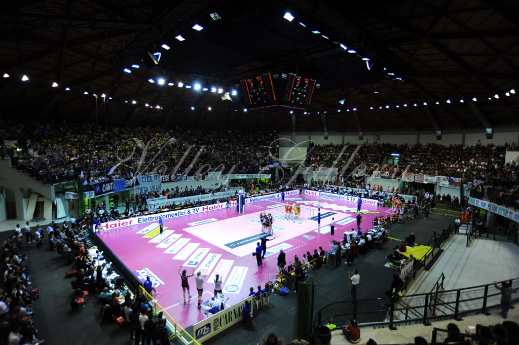 Villa Cortese-Yamamay (00)